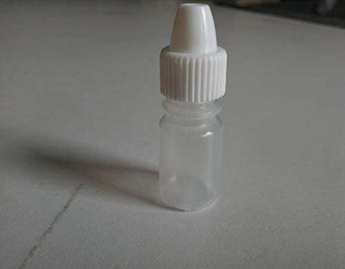50 Pcs Empty Plastic Squeezable Dropper Bottle with Plug Refillable Portable Eye Liquid Container with Screw Cap (5 ml)