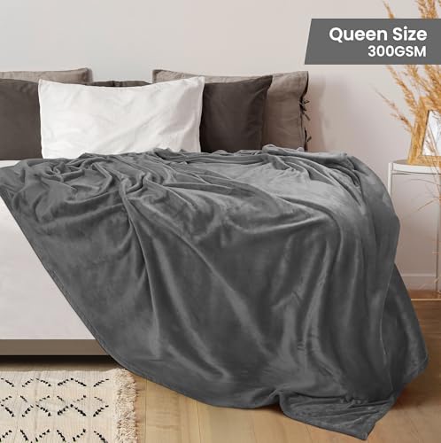 Fleece Blanket Queen Size Grey 300GSM Luxury Anti-Static Fuzzy Soft Microfiber Bed Blanket (90x90 Inch)