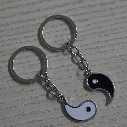 Couples Gifts Keychains for Boyfriend and Girlfriend Matching Yin Yang Keychain 2 Piece Couple Gifts for Husband and Wife Anniversary Christmas Gift for Best Friends BFF