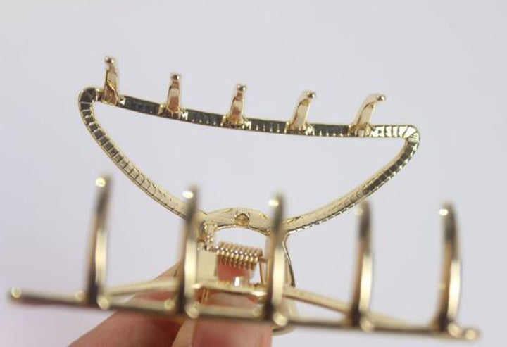 Vintage Metal Claw Hair Clip Women Fashion Retro Hair Catch Barrette Hair UpdoClaw Clip Jaw Clips for Thick Hair (Gold)