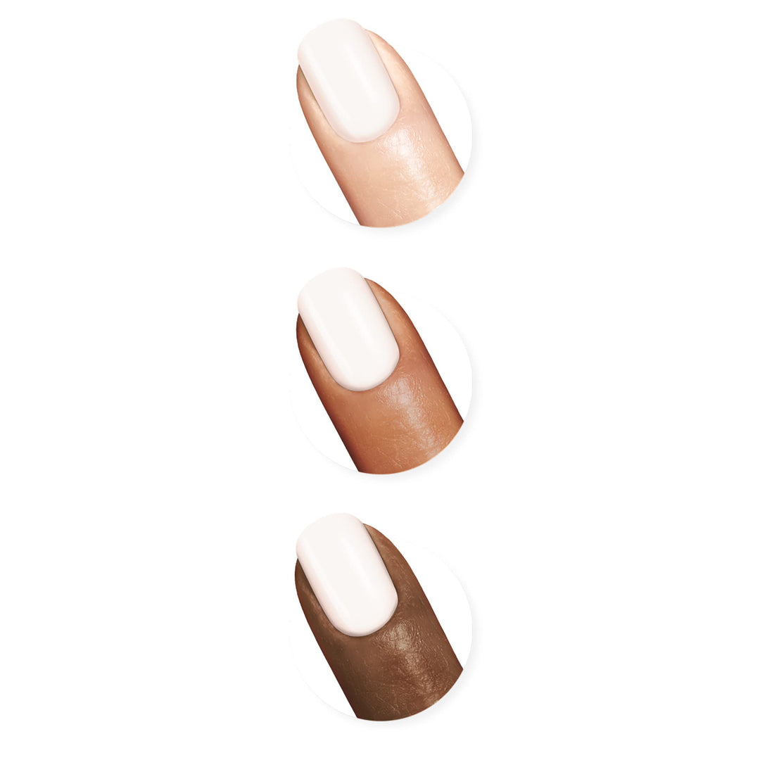 Xtreme Wear Nail Polish, Streak-Free, Shiny Finish, Long-Lasting Nail Color, White On, 0.4 Fl Oz (Pack of 1)