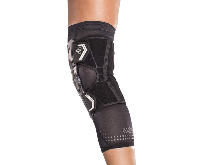 WEBTECH Knee Support Brace for Men and Women | Knee Pain Relief Support with Compression Undersleeve | Silicone Web Technology with Silicone Web Technology: Black, Medium