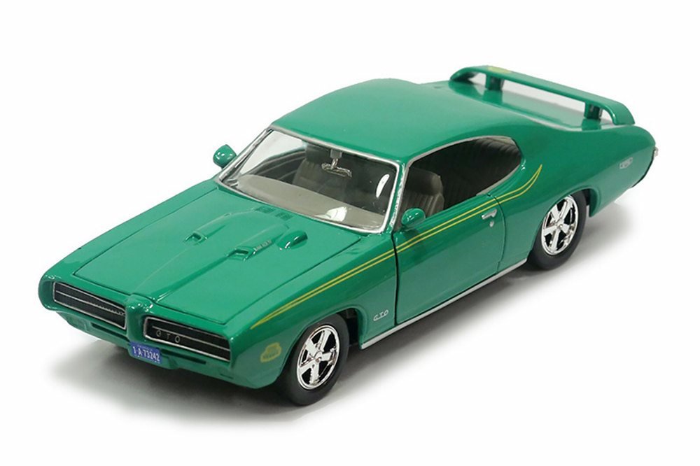 1969 Pontiac GTO Judge, Green - Motormax 73242 - 1/24 scale Diecast Model Toy Car for unisex-children
