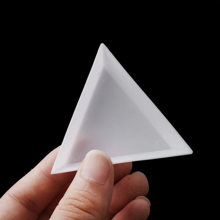 White Plastic Triangle Tray Nail Art Rhinestones Gems Crystal Beads Sorting Tray Manicure Tool