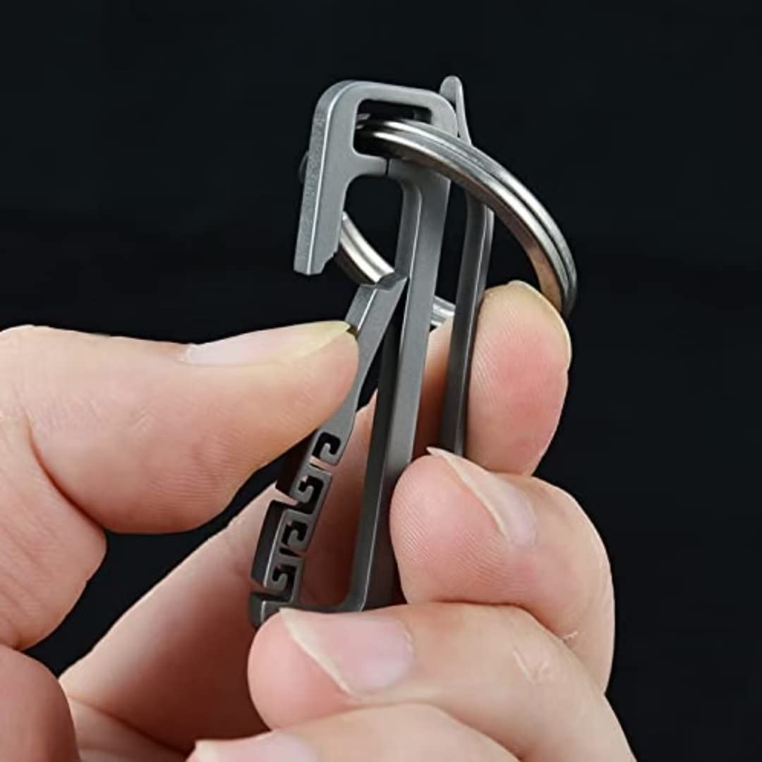 Belt Loop Keychain Clip, Car Key Chain, Titanium Keychain Can Quick Release Key Holder, Best Gift