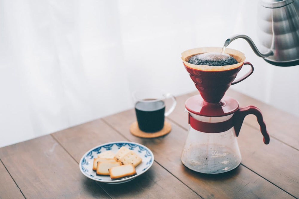 V60 Pour Over Coffee Starter Set, Size 02, Red