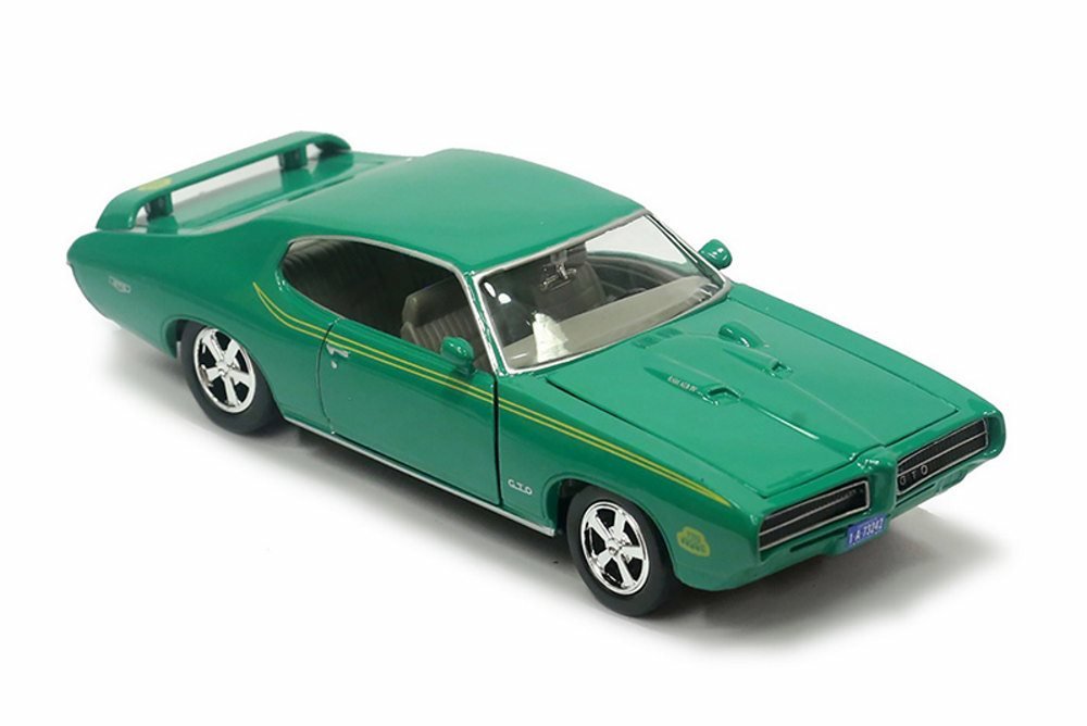 1969 Pontiac GTO Judge, Green - Motormax 73242 - 1/24 scale Diecast Model Toy Car for unisex-children
