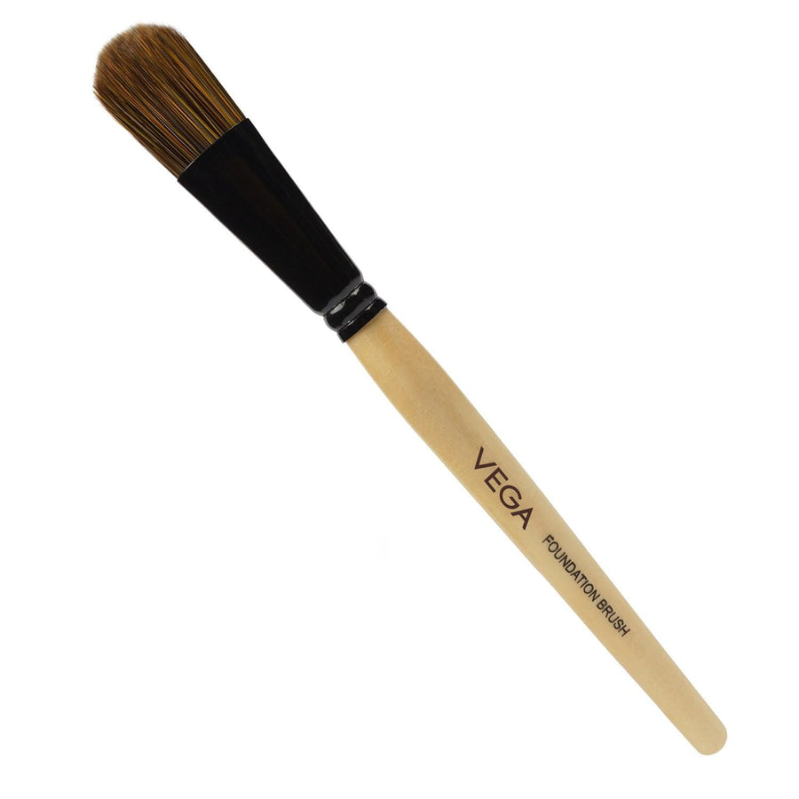 Foundation Makeup Brush with Wooden Handle, (EV-01)