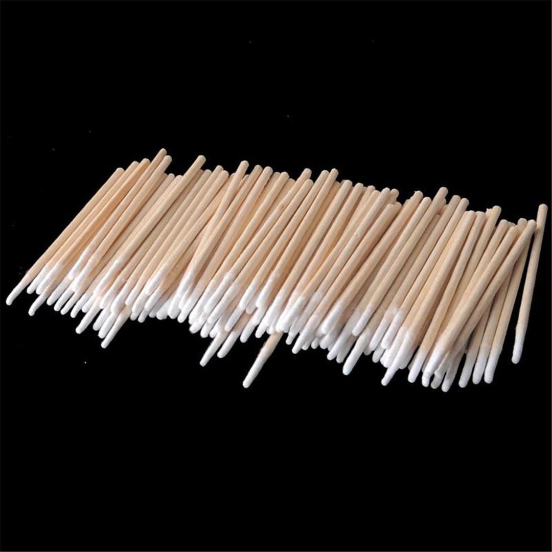 100Pcs Pointed Cotton Swabs Wooden Handle Makeup Health Medical Ear Jewelry Clean Sticks Buds Tips