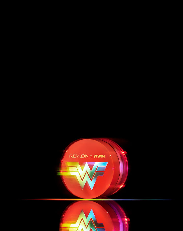 x WW84 Wonder Woman Liquid Armor Glow Pot, Glossy Eye and Face Jelly Highlighter, in Champagne, 001 Golden Lasso, 0.24 oz