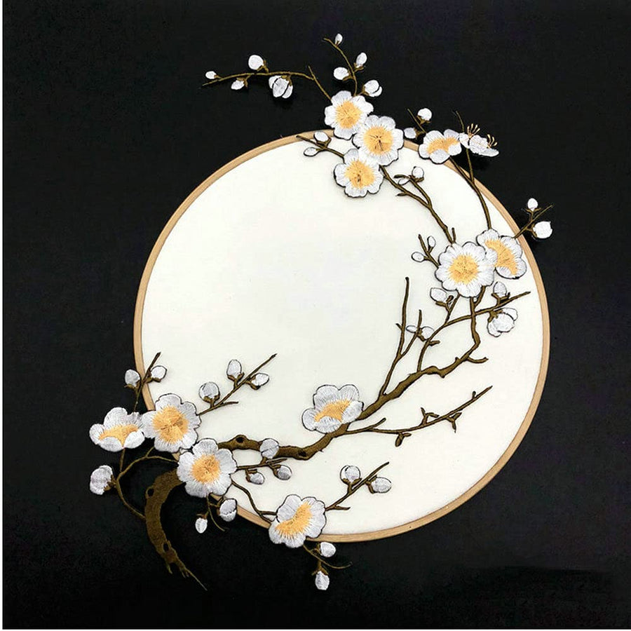 1pcs Plum Blossom Flower Applique Clothing Embroidery Patch Fabric Sticker Iron On Patch Craft Sewing Repair Embroidered(Bud Green)