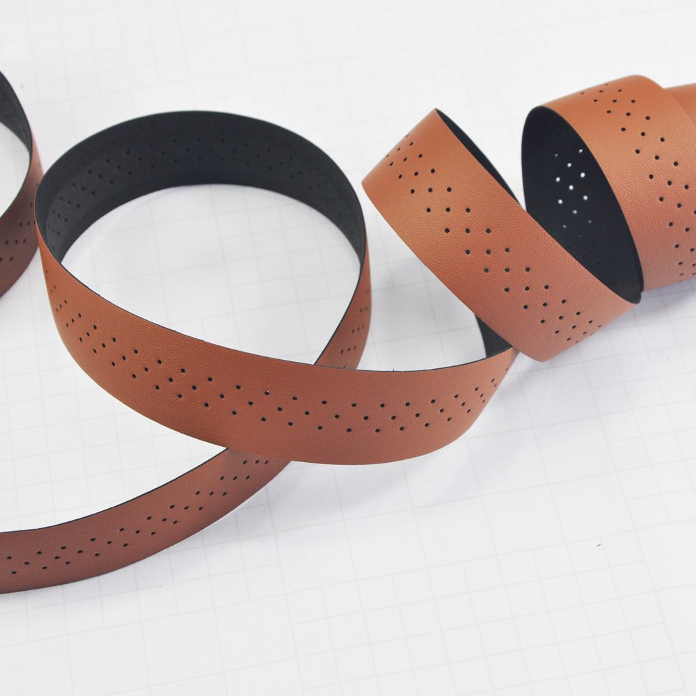 Bike Handlebar Tape with Stomata Luxury Synthetic Leather Wraps for Road Bike Fixed Gear Bike (2pcs/Set)