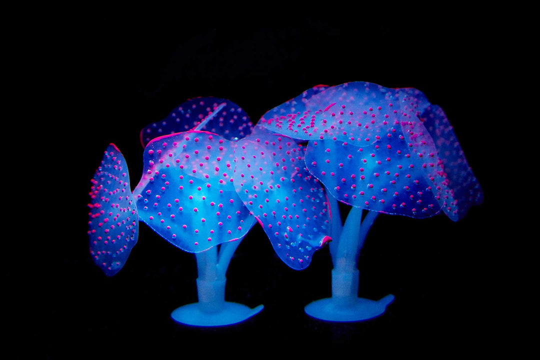 Aquarium Fish Tank Ornament,Simulation Coral Plant Decorations Glowing Silicone Accessories 4pack (1)
