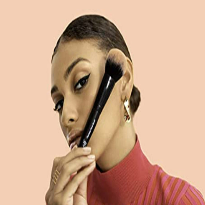 Flawless Face Brush, 0.4 Ounce
