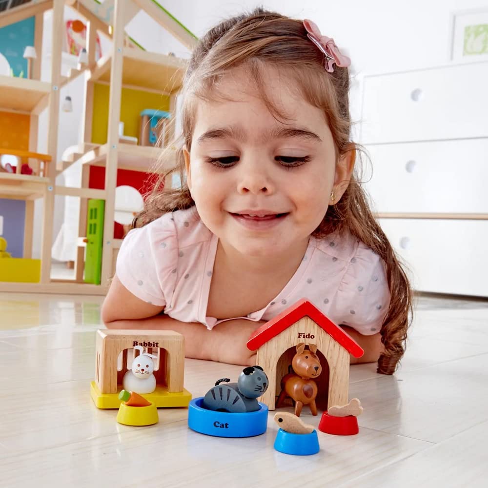 Family Pets Wooden Dollhouse Animal Set | Complete Your Wooden Dolls House with Happy Dog, Cat, Bunny Pet Set with Complimentary Houses and Food Bowls