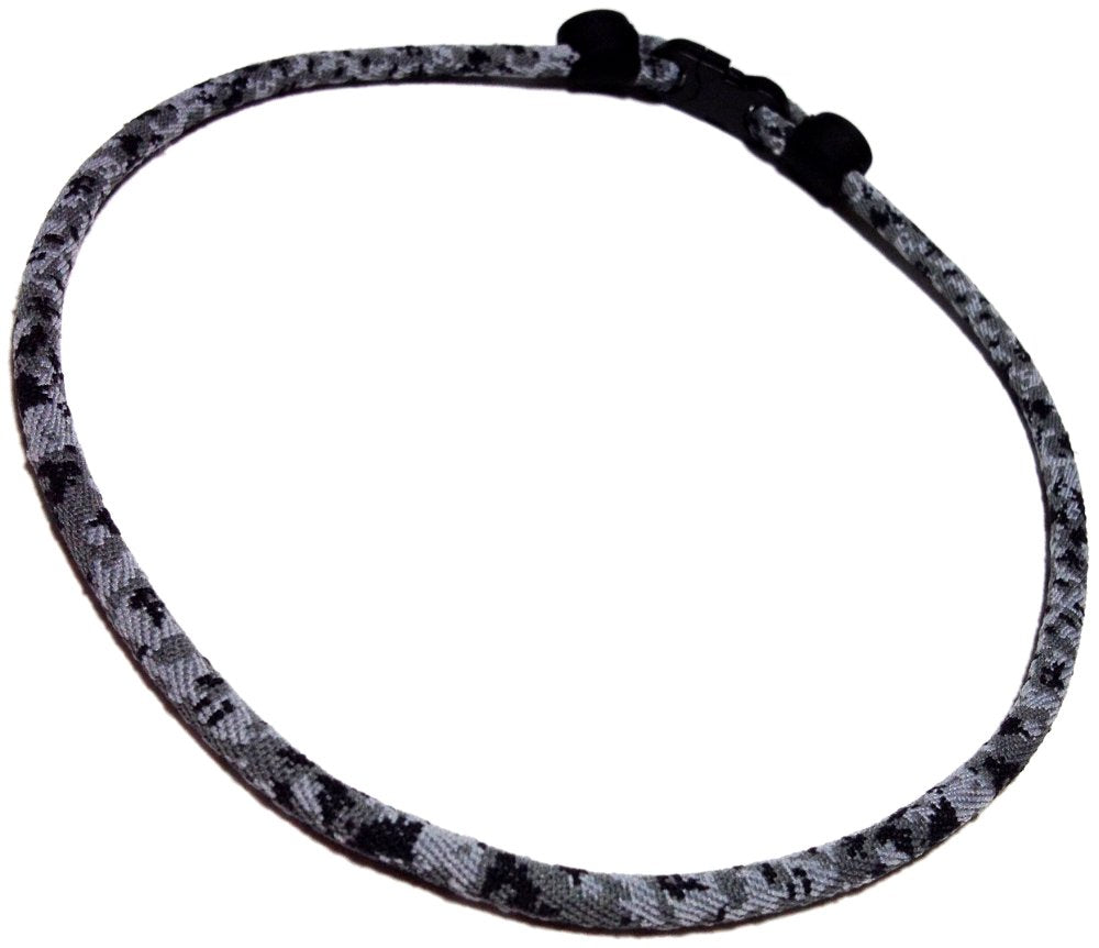 Single Titanium Necklace (Camo, 18)