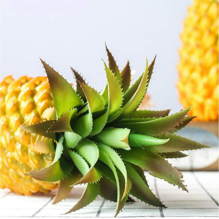12 Large Artificial Pineapple Fruit Ornament, Fake Pineapple Display High Simulation Dummy Fruits Vegetables Studio Photo Prop for House Party Decor
