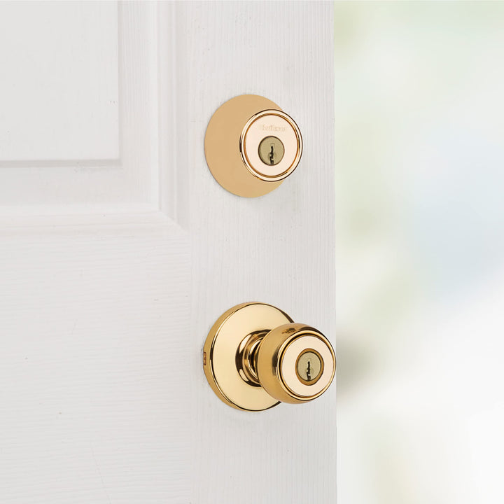 690 Polo Entry Knob and Single Cylinder Deadbolt Combo Pack in Polished Brass
