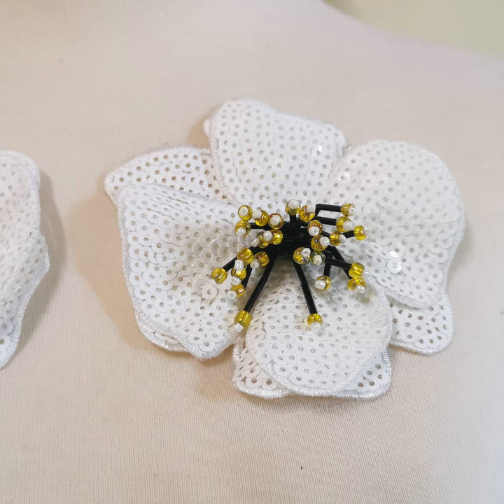 2 pcs Sequins Patch DIY Flower Beaded Patches for Clothes Sew On Paillette Embroidered Patch Motif Applique (White)