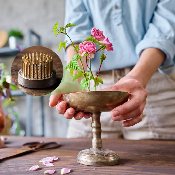 12PCS Round Flower Frog, Floral Pin Frog Japanese Flower Frogs for Arrangements Flower Arranging Tools Frog Flower Holder for Flower Arrangement, Plant Fixation, Plant Decoration, Gold