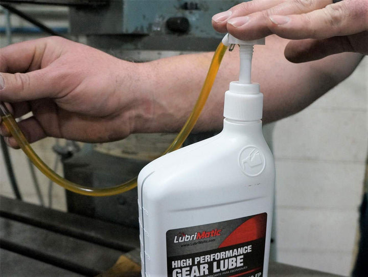 55-001 4CC Fluid Pump for Quart Size Bottles