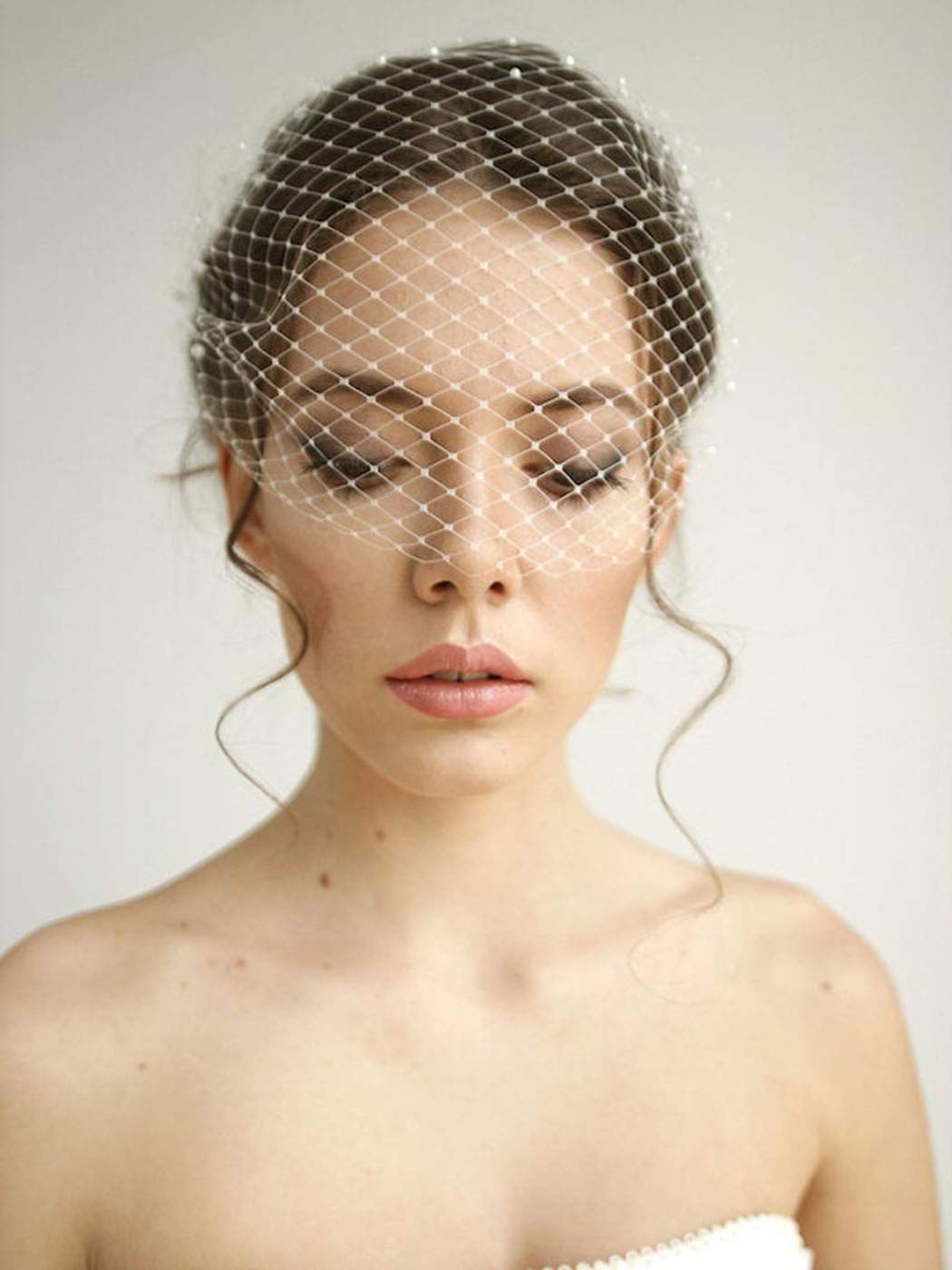 White Wedding Birdcage Veils with Comb Bridal Veil Pearl Bandeau Veil for Bride and Bridesmaid