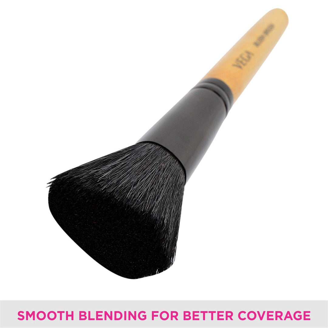 Vega Blush Brush with Wooden Handle and Natural Animal/Synthetic Hair, (EV-19)