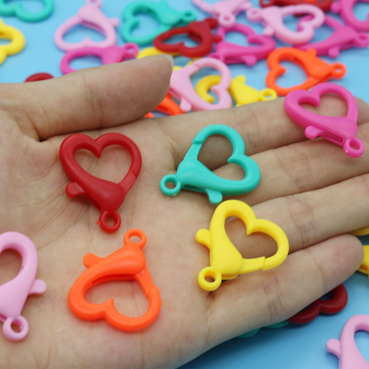 Plastic Lobster Clasps Hook Clips Lanyard Snap Hooks for DIY Backpack Key Rings Chains (25mm Heart Shape Lobster Clasp)