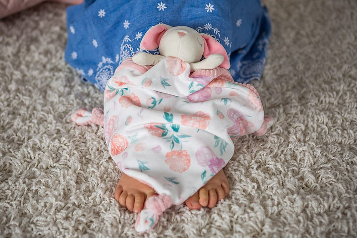 Little Knottie Lovey Security Blanket, 10 x 10-Inches, Bunny