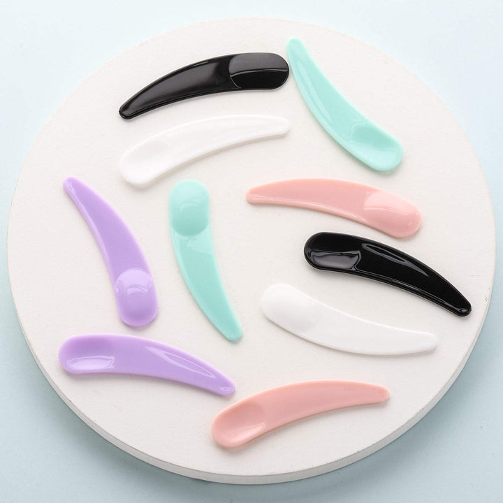 100 Pieces Disposable Mini Cosmetic Spatula Facial Mask Spatula Small Makeup Scoop Makeup Spatula for Mixing and Sampling (Multi-color)