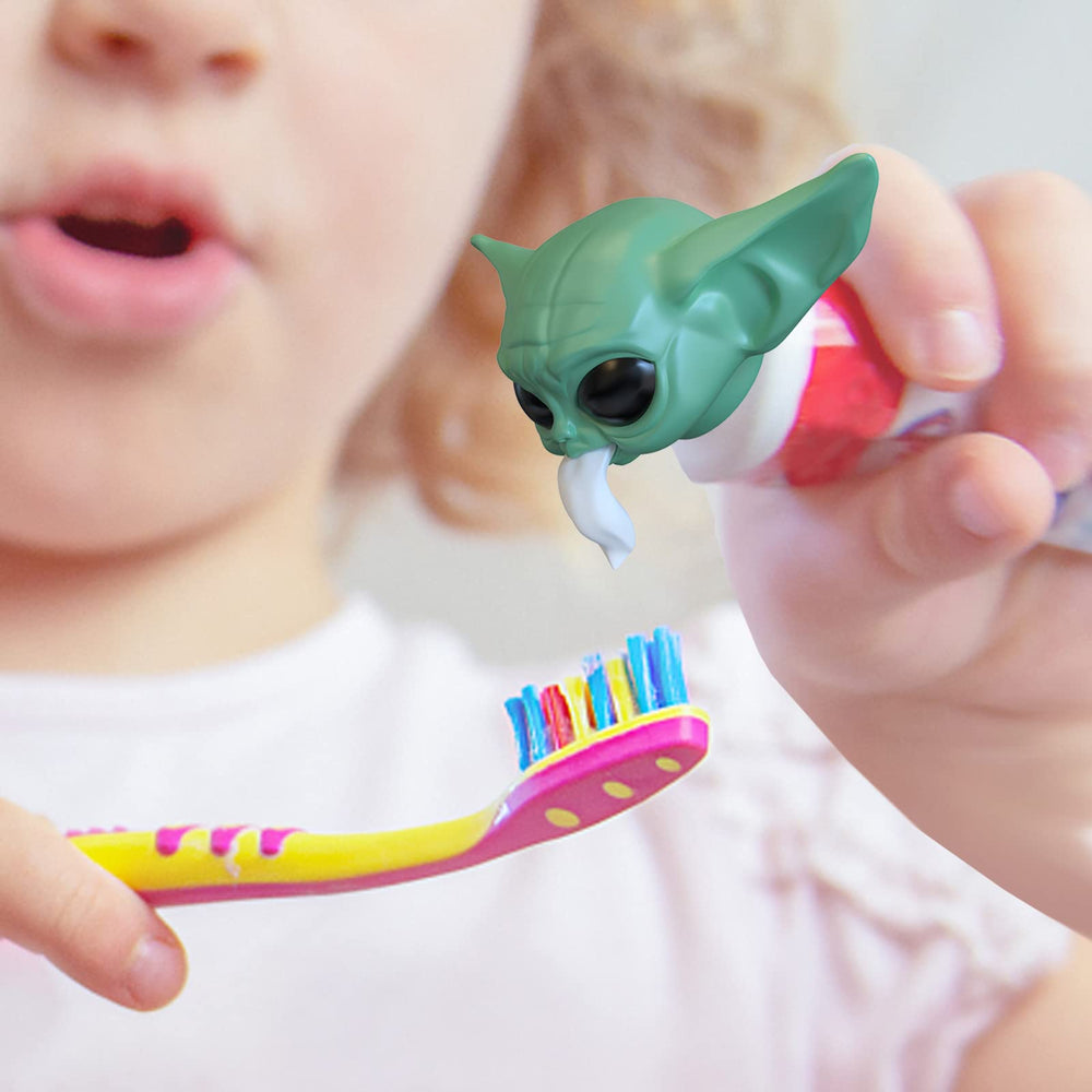 2022 New Baby Y-oda Toothpaste Topper G-rogu Cap The Mandalorian Dispenser for Kids, Star Wars Fans Gift Box