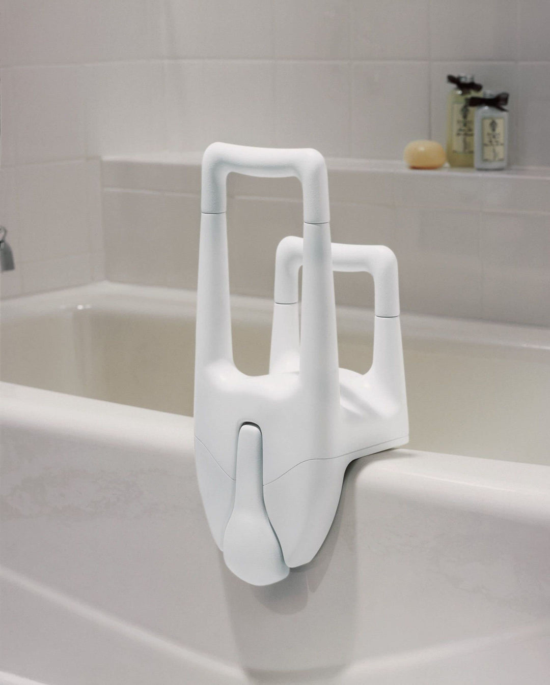 DN7075 Home Care Locking Dual Tub Grip, Glacier