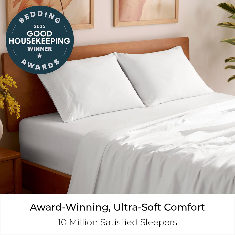Queen Sheets Set - 4 PC Iconic Collection Bedding - Hotel Luxury, Extra Soft, Cooling Bed Sheets - Wrinkle, Fade, Stain Resistant (Queen, White)