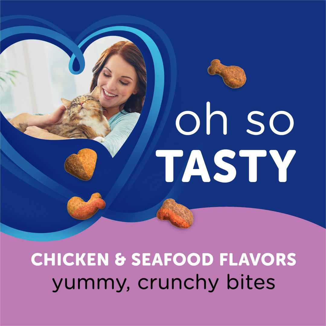 Purina Whisker Lickin's Cat Treats, Crunchy and Yummy Chicken and Seafood Flavors - (Pack of 7) 6.5 oz. Pouches