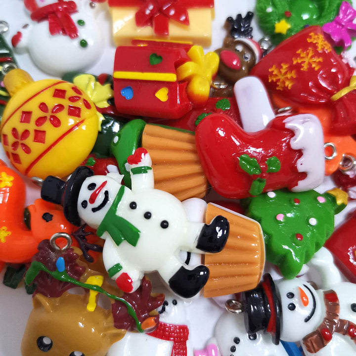 30pcs Mini Christmas Ornaments Tree Decorations, Small Christmas Tree Ornaments with Santa Claus, Snowman, Reindeer and More Resin Tiny Christmas Figurines for Holiday Christmas Hanging Decor