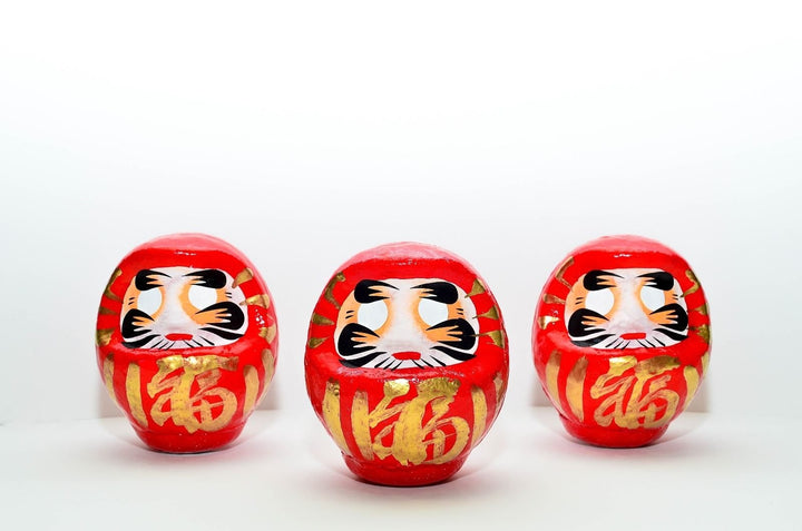 Daruma Doll Paper-Mache 3.75 Tall