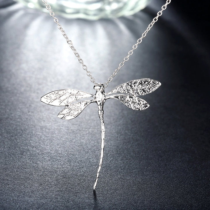 Adecco LLC New Jewelry Fashion Silver Dragonfly Necklace Pendant 18 inch Chain (dragonfly)