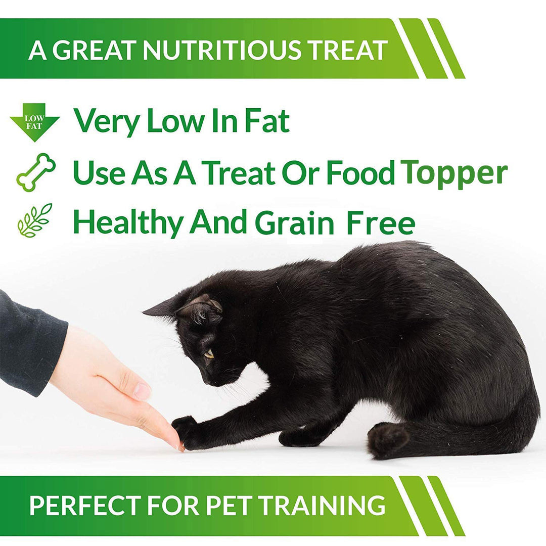 All-Natural Freeze Dried Chicken Treats for Dogs & Cats No Grains, Fillers, Additives and Preservatives Proudly Made in The USA - 6 Pack (5 oz. Bag)