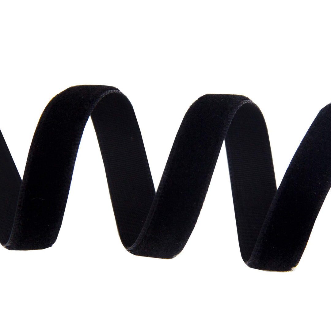 Black Velvet Ribbon 3/8 Black Premium Plush Velvet Woven Edge Velvet Ribbon for Christmas Tree,Gift Wrapping,Flower Bouquet,Wreath Decorations,Bow Making- 10 Yards