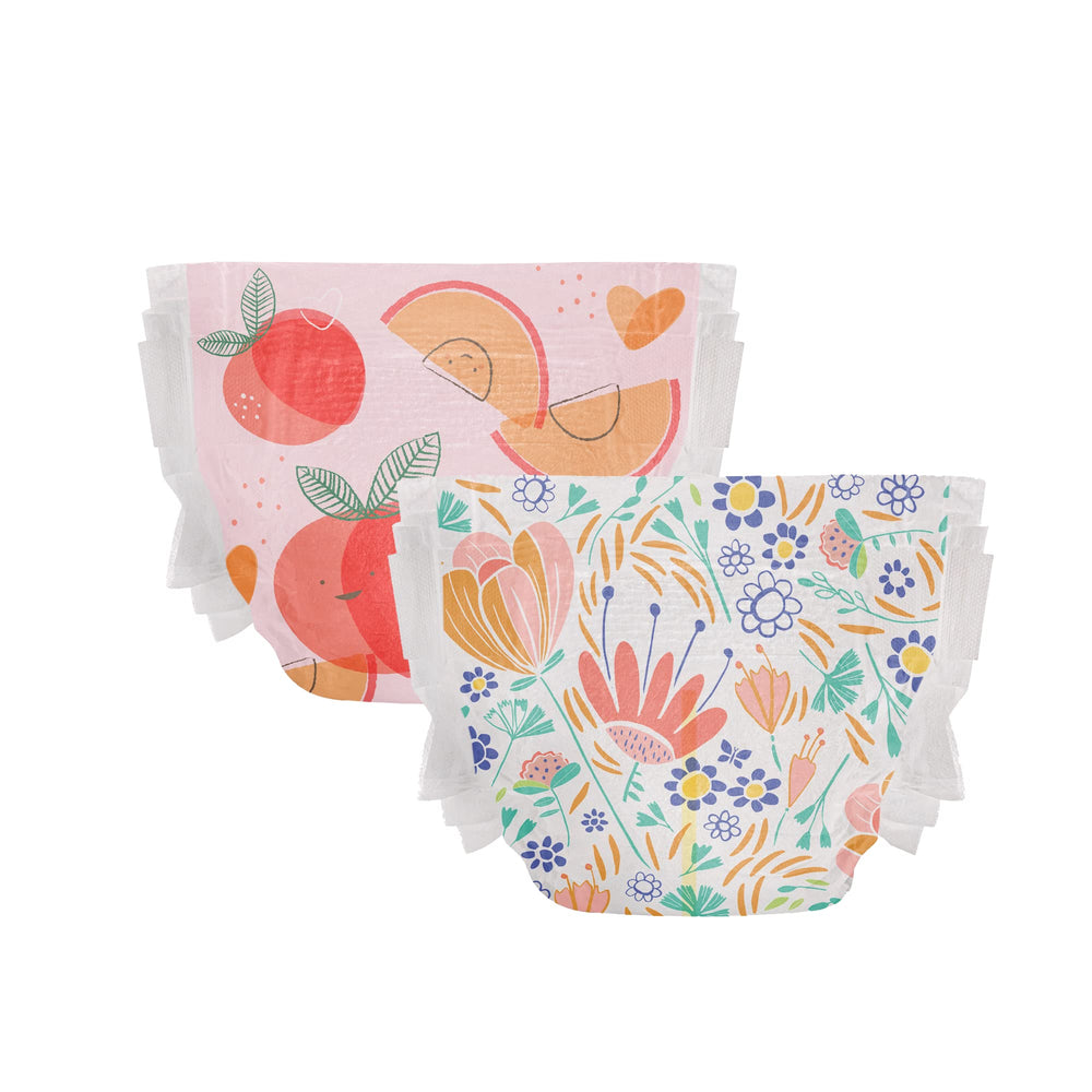 Clean Conscious Diapers | Plant-Based, Sustainable | Just Peachy + Flower Power | Super Club Box, Size 4 (22-37 lbs), 120 Count