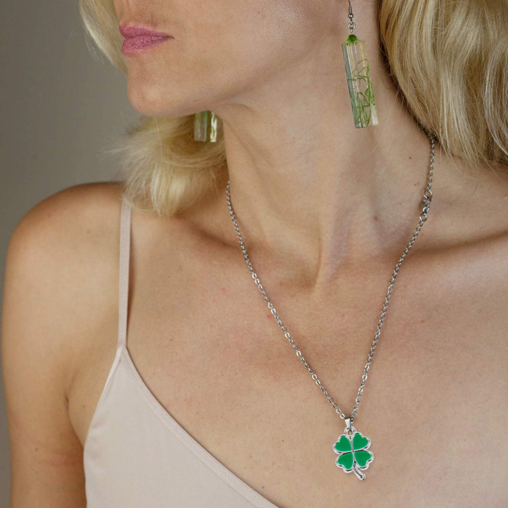 50Pcs Lucky Four-Leaf Clover Charm Pendants Shamrock Hanging Charms DIY Jewlery Accessories for St.Patrick Day