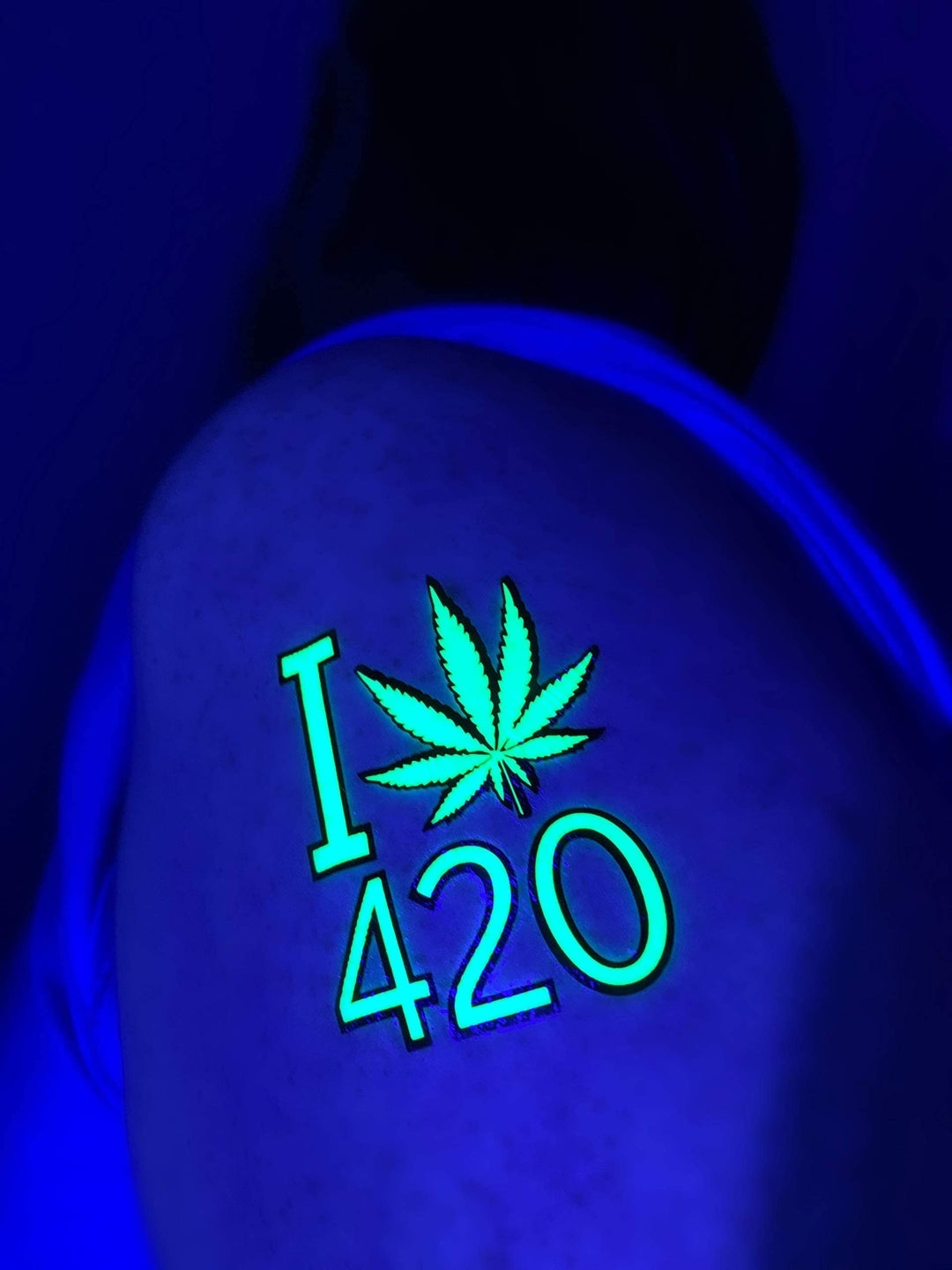 d'IRIS Studio Uv Blacklight Rave Tattoo Temporary-Neon Temp Reactive Fluorescent Toy Game Stickers Makeup Glow In Dark Luminous Skull Party Nightclub Electric Dance Music Festival Edm Concert Un