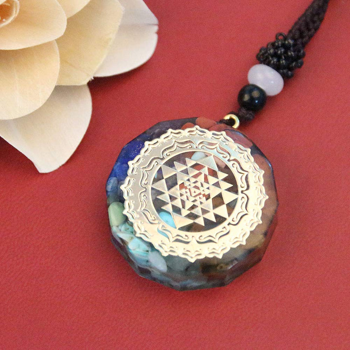 1pcs Orgonite Pendant Sri Yantra Necklace Sacred Geometry Chakra Energy Necklace Gift