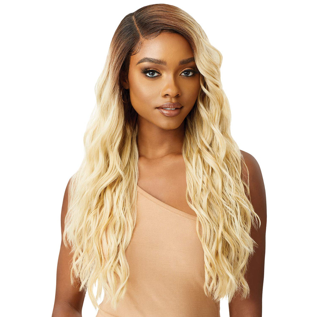 Premium Swiss Lace Front Wig Melted Hairline RIA Ear-to-Ear Soft Lace Pre-attached Elastic band Pre-Plucked (DR2/AUTBRN)