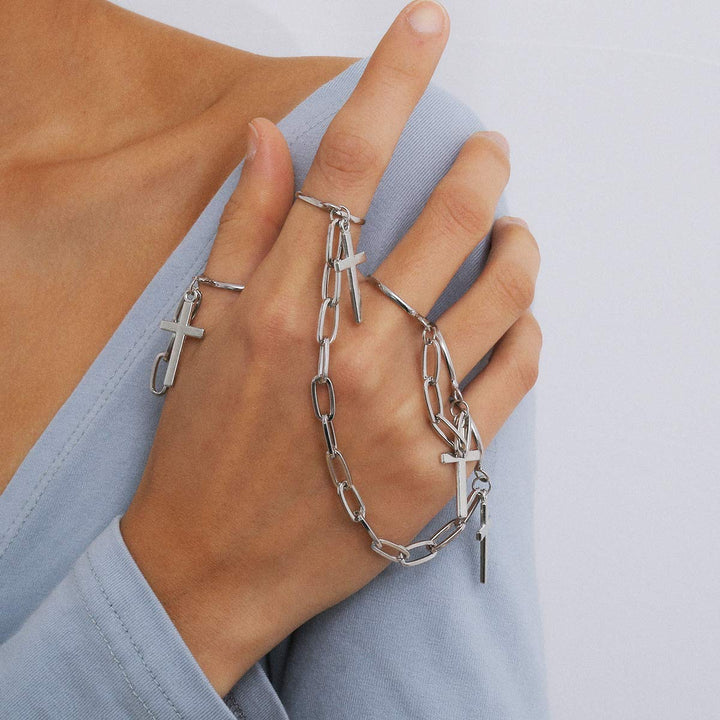 3Pcs Punk Cross Knuckle Ring with Chain Tassel Paperclip Link Chain Finger Ring Gothic Statement Ring Pack for Women Men