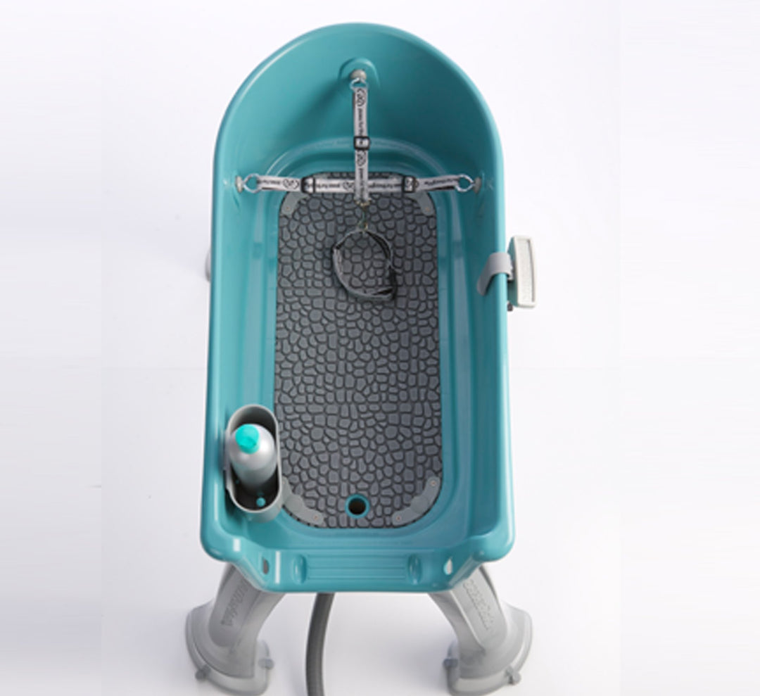 Elevated Pet Bathing Medium