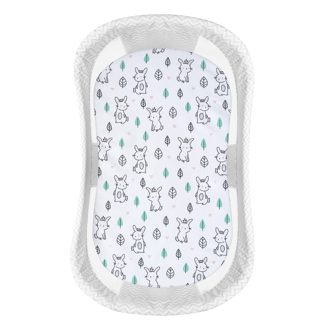 Bassinet Sheet Bunny, 33 X 17 Flexible for Different Cradle and Bassinet Mattress, Soft Breathable Universal Sheet for Rectangle, Oval, Hourglass Bassinet Mattress