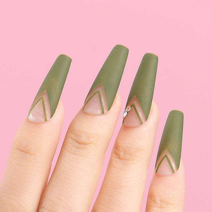 Soak Off UV LED Gel Nail Polish - Kale (073) 10ml