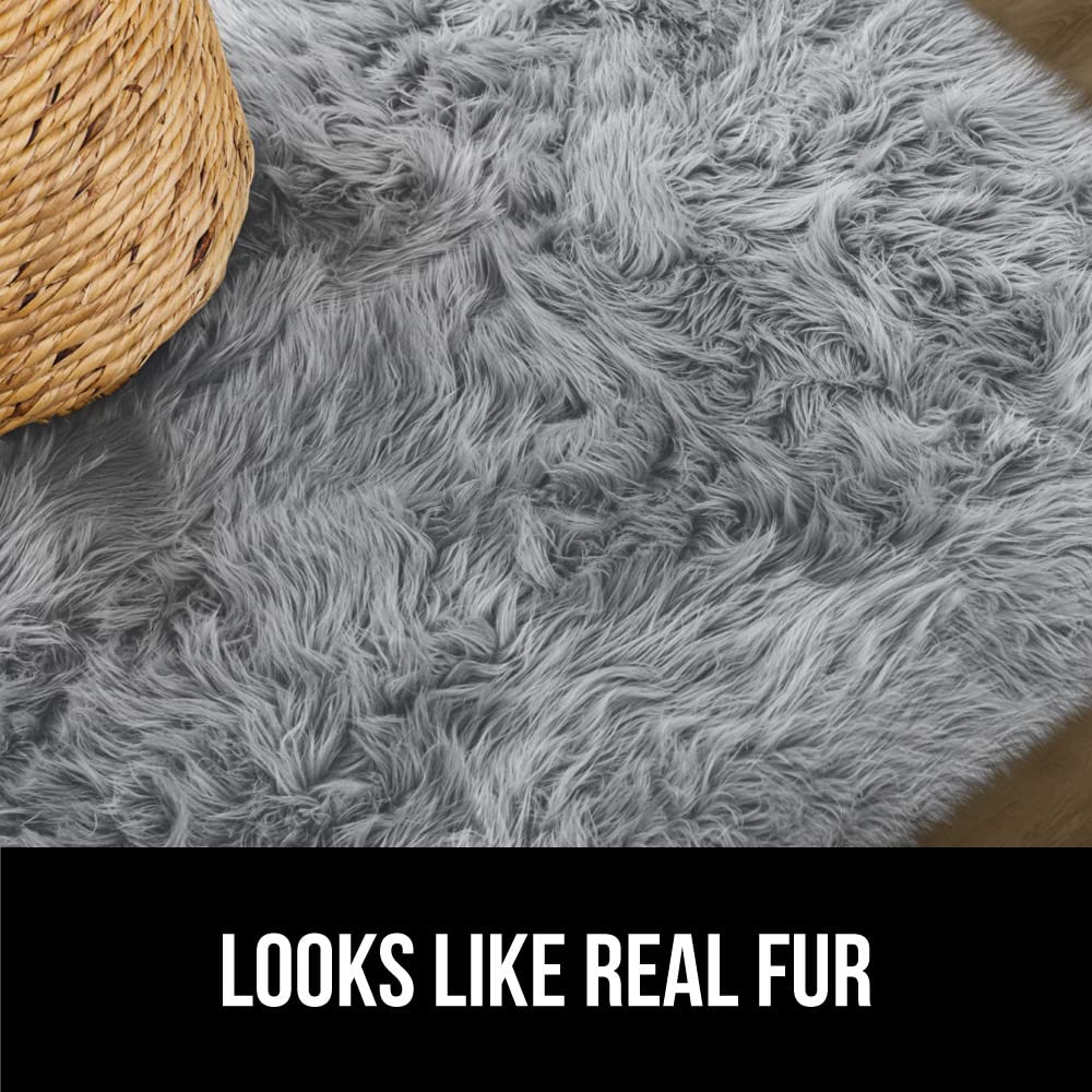 Fluffy Faux Fur Rug, Machine Washable Soft Furry Area Rugs, Rubber Backing, Plush Floor Carpets for Baby Nursery, Bedroom, Living Room Shag Carpet, Luxury Home Decor, 2x4, Gray