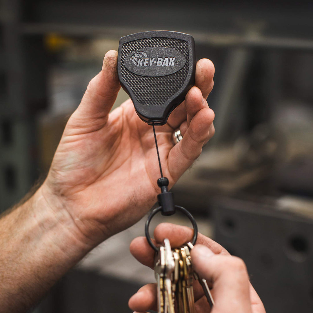 13oz. Locking Retractable Keychain, 36 Retractable Cord, Black Polycarbonate Case, Steel Belt Clip, Oversized Split Ring